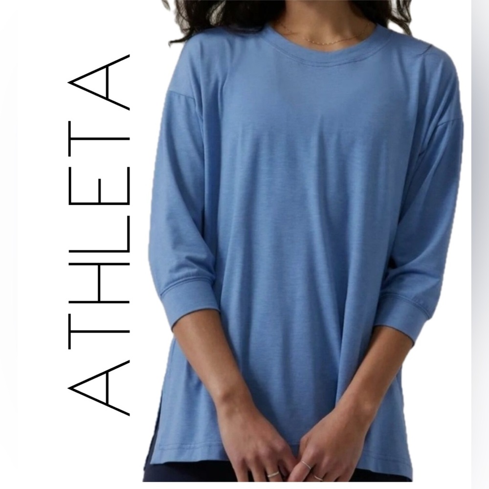 B8 ATHLETA NWT Tranquility Tunic Top in Blue Size XS